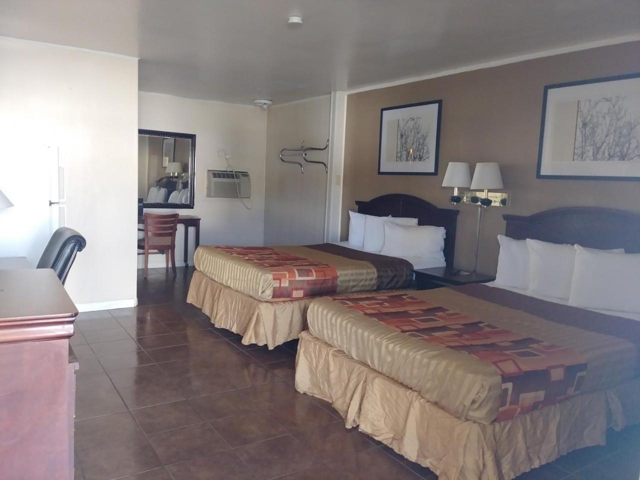 Garden Inn & Suites ニューブラウンフェルズ エクステリア 写真